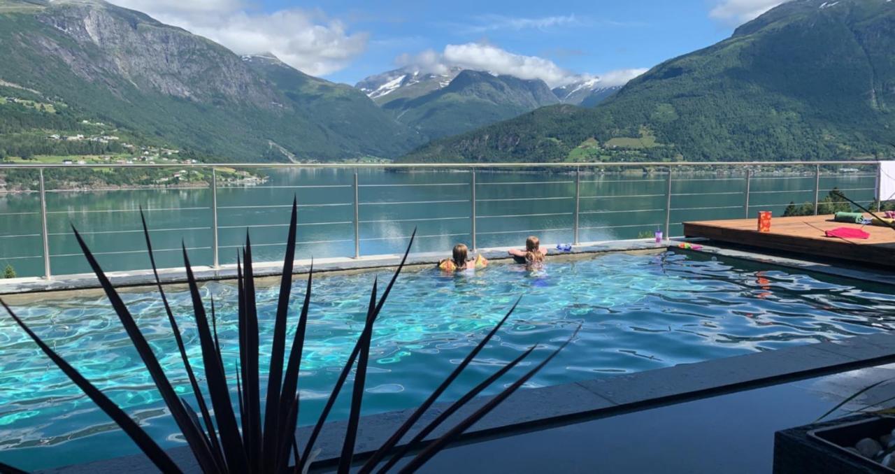 Olden Fjord Apartments ภายนอก รูปภาพ