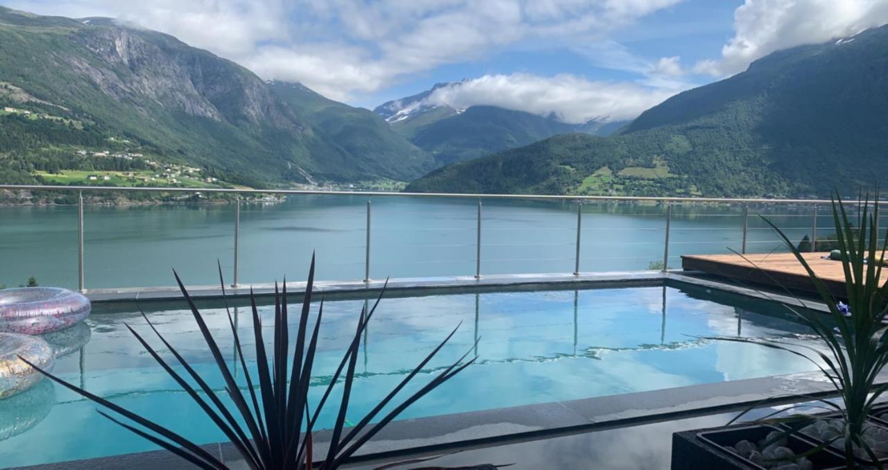 Olden Fjord Apartments ภายนอก รูปภาพ