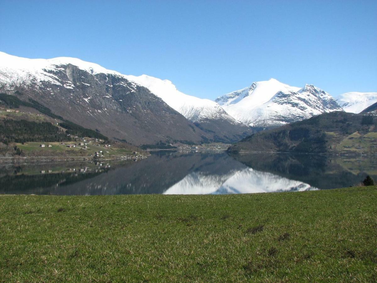 Olden Fjord Apartments ภายนอก รูปภาพ