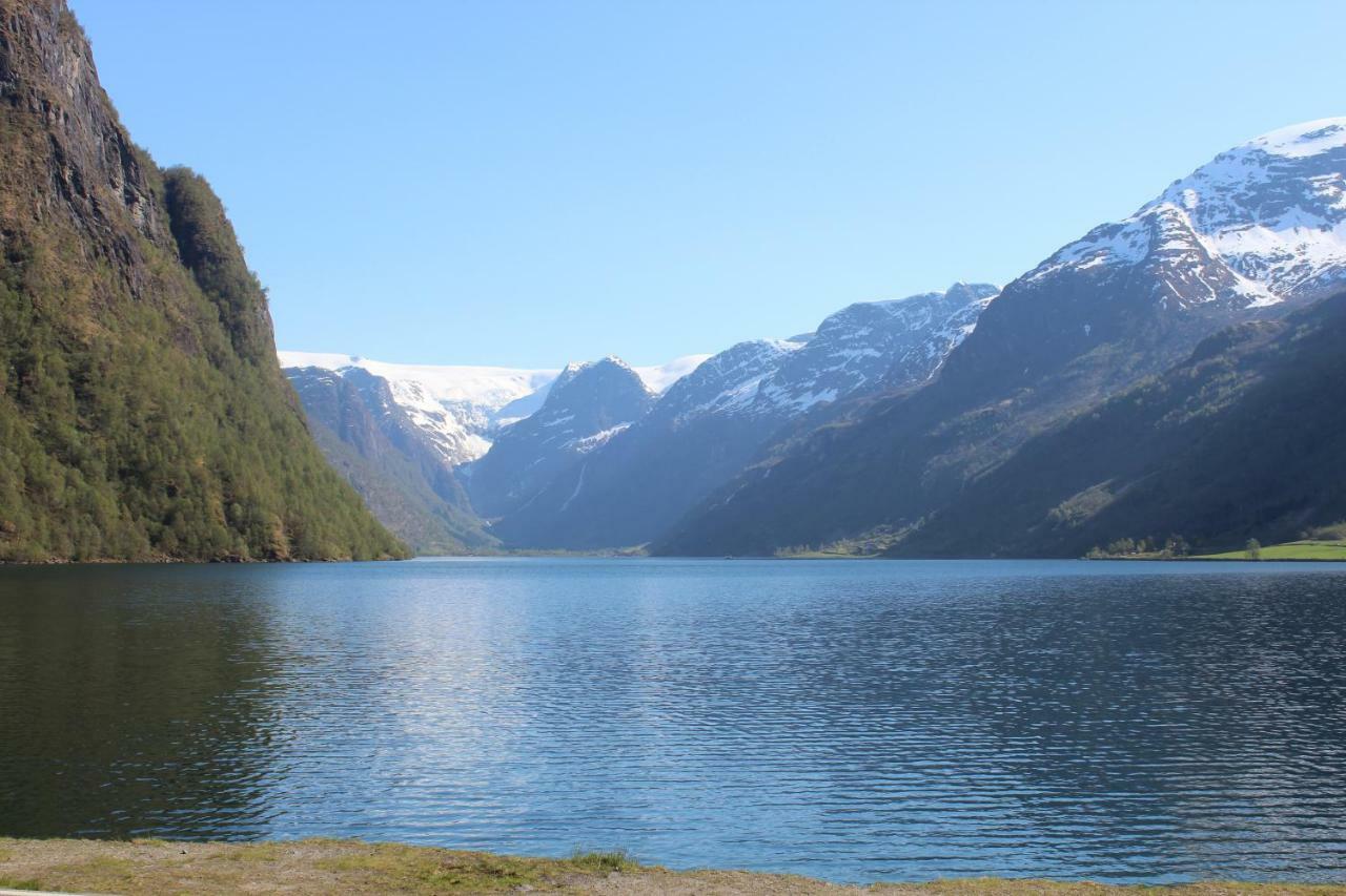 Olden Fjord Apartments ภายนอก รูปภาพ