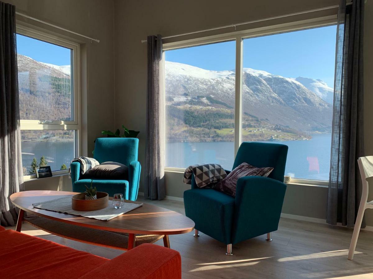 Olden Fjord Apartments ภายนอก รูปภาพ
