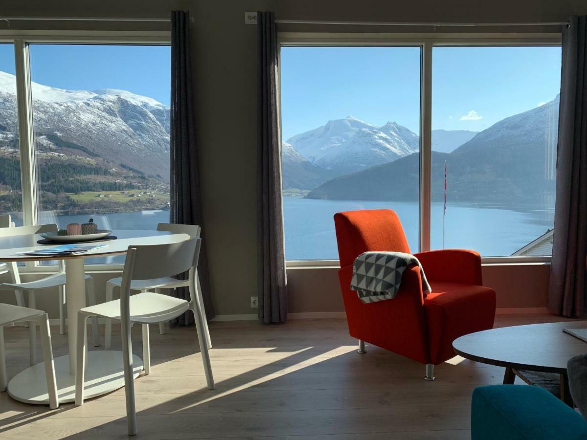 Olden Fjord Apartments ภายนอก รูปภาพ